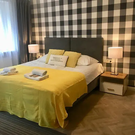 House - Przy Plazy Apartament *