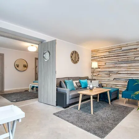 Apartament House - Przy Plazy *